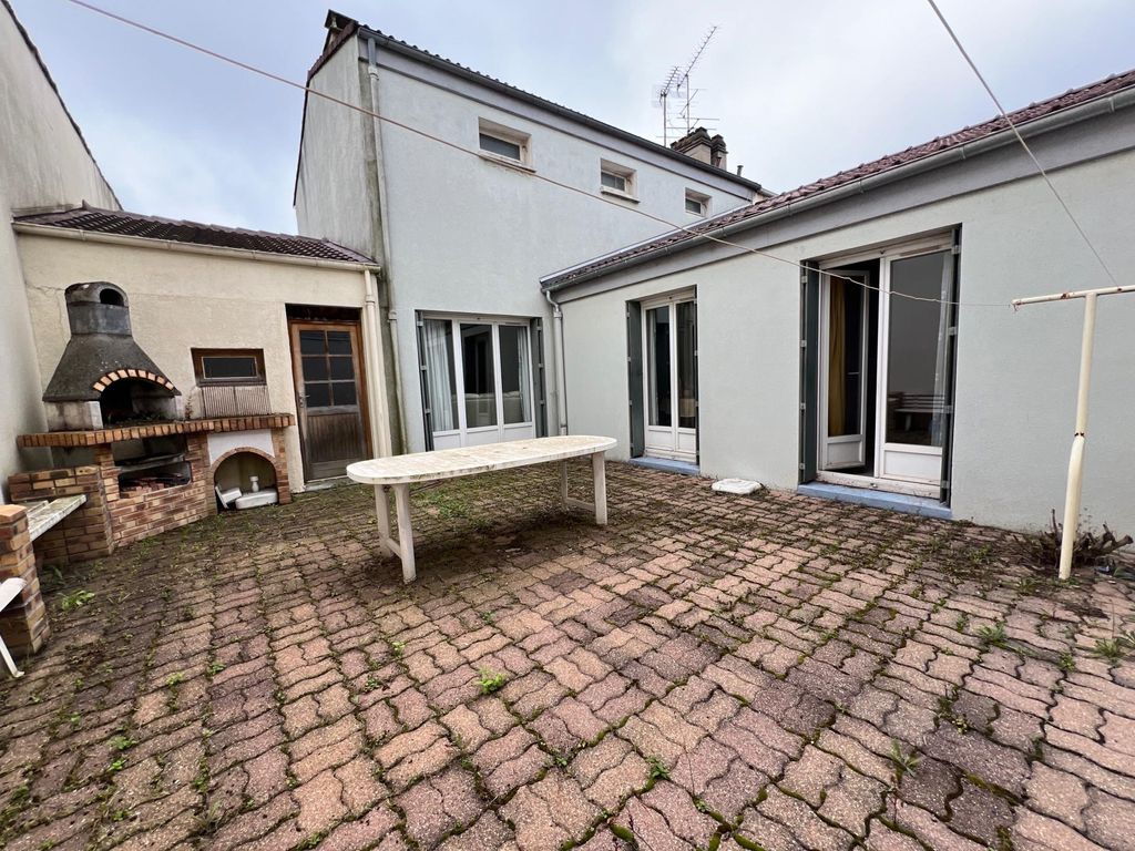 Achat maison à vendre 3 chambres 123 m² - Maurepas