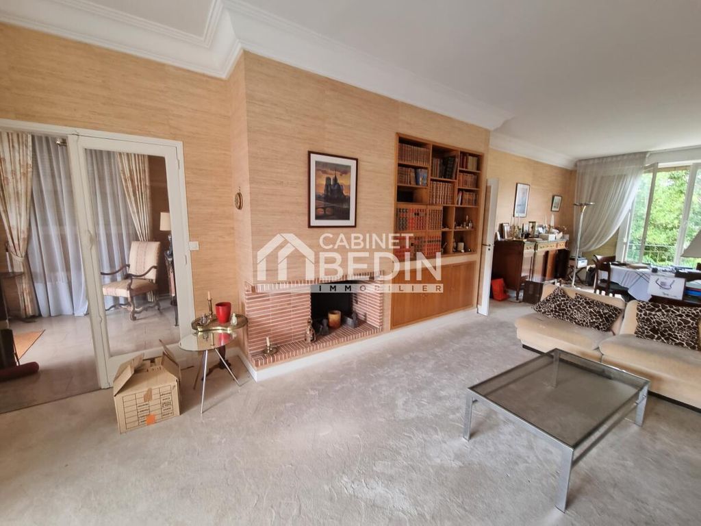 Achat maison à vendre 6 chambres 190 m² - Le Bouscat