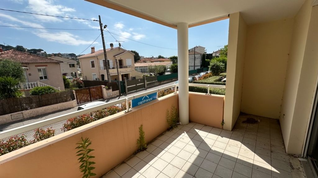 Achat appartement à vendre 3 pièces 60 m² - Cannes