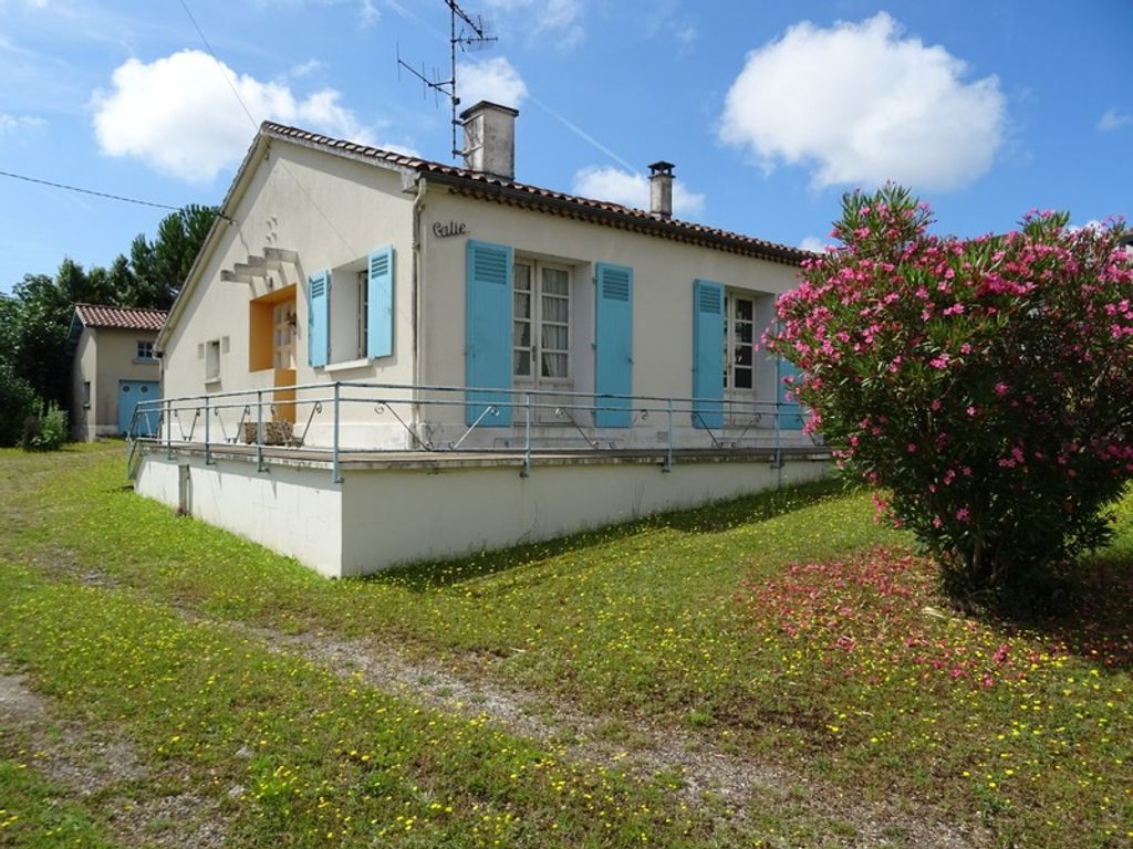 Achat maison à vendre 2 chambres 57 m² - Saint-Yrieix-sur-Charente