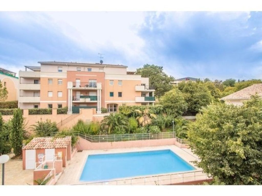 Achat appartement à vendre 3 pièces 62 m² - Grasse