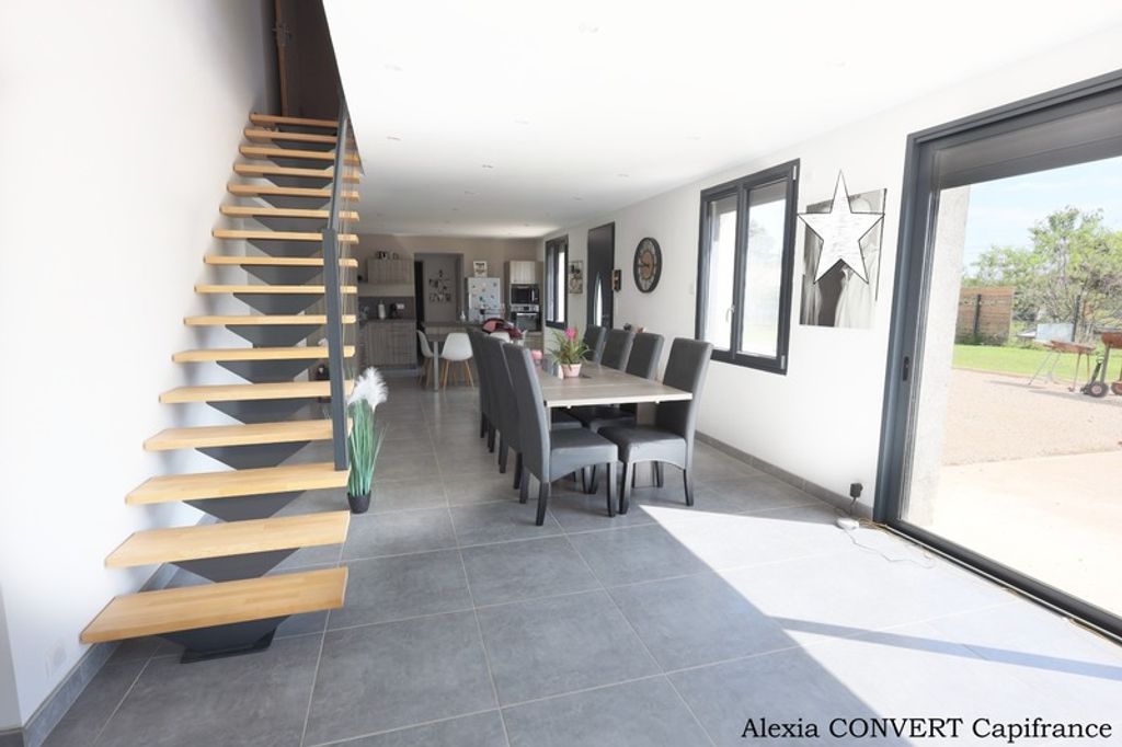 Achat maison à vendre 3 chambres 149 m² - Mézériat