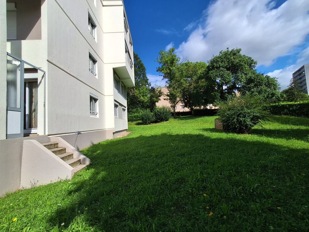 Achat appartement à vendre 3 pièces 78 m² - Lons-le-Saunier