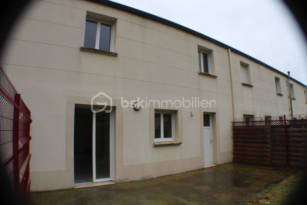 Achat maison à vendre 3 chambres 106 m² - Noyon