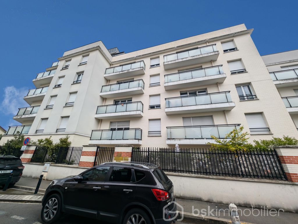 Achat appartement à vendre 2 pièces 45 m² - Aulnay-sous-Bois