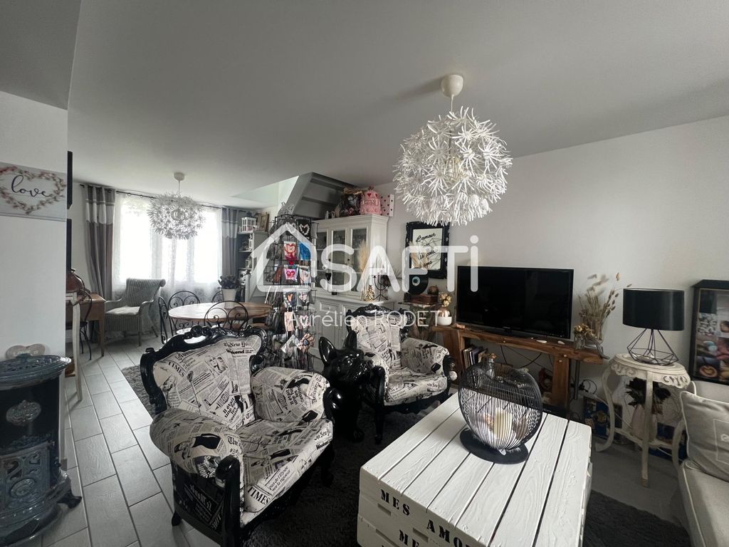 Achat maison à vendre 2 chambres 104 m² - Châteauroux