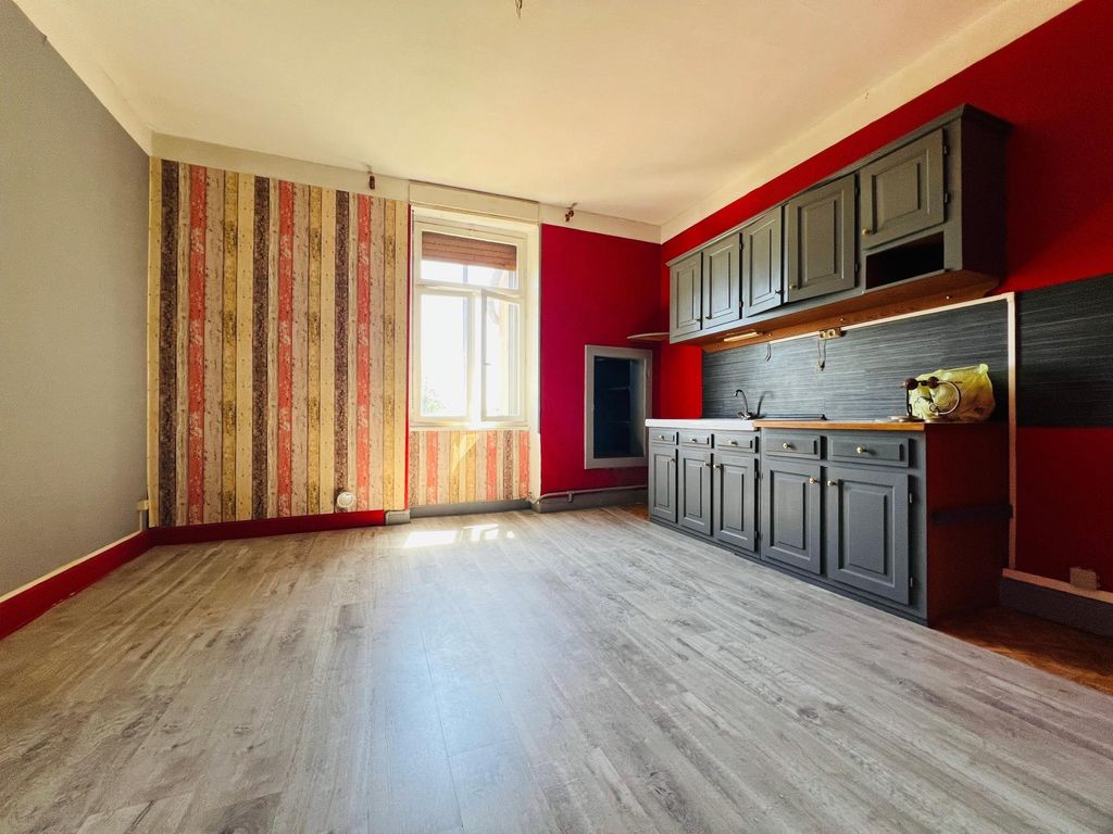 Achat appartement à vendre 6 pièces 88 m² - Manom