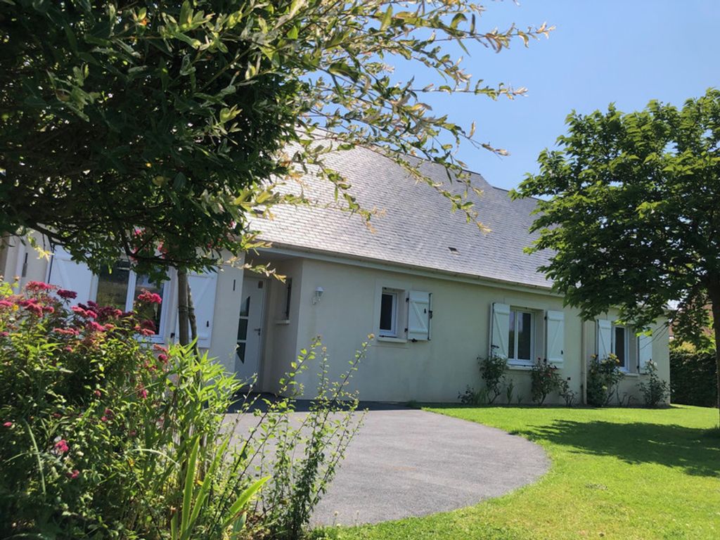 Achat maison à vendre 5 chambres 190 m² - Saint-Gatien-des-Bois