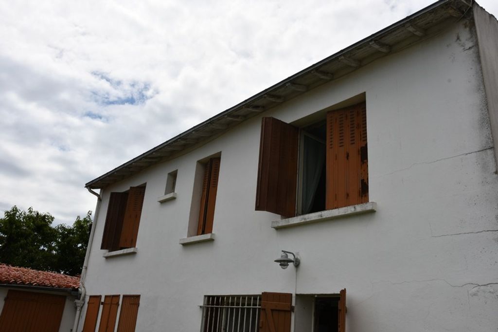 Achat maison à vendre 4 chambres 155 m² - La Rochelle