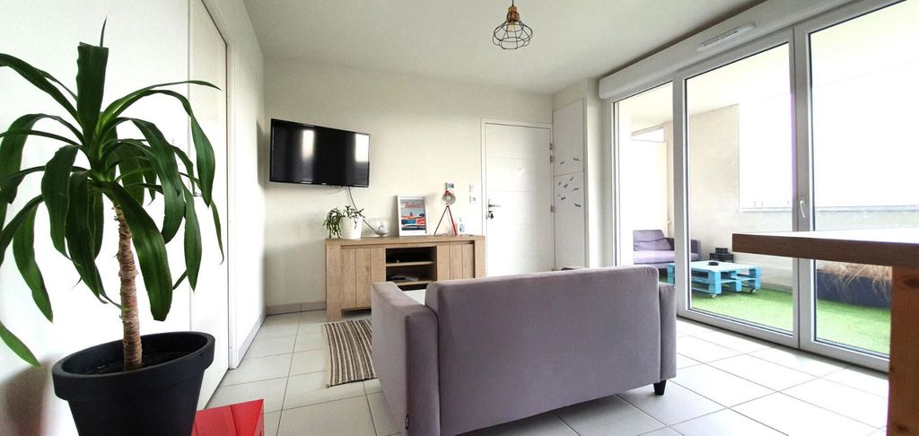 Achat appartement à vendre 2 pièces 38 m² - Beauzelle