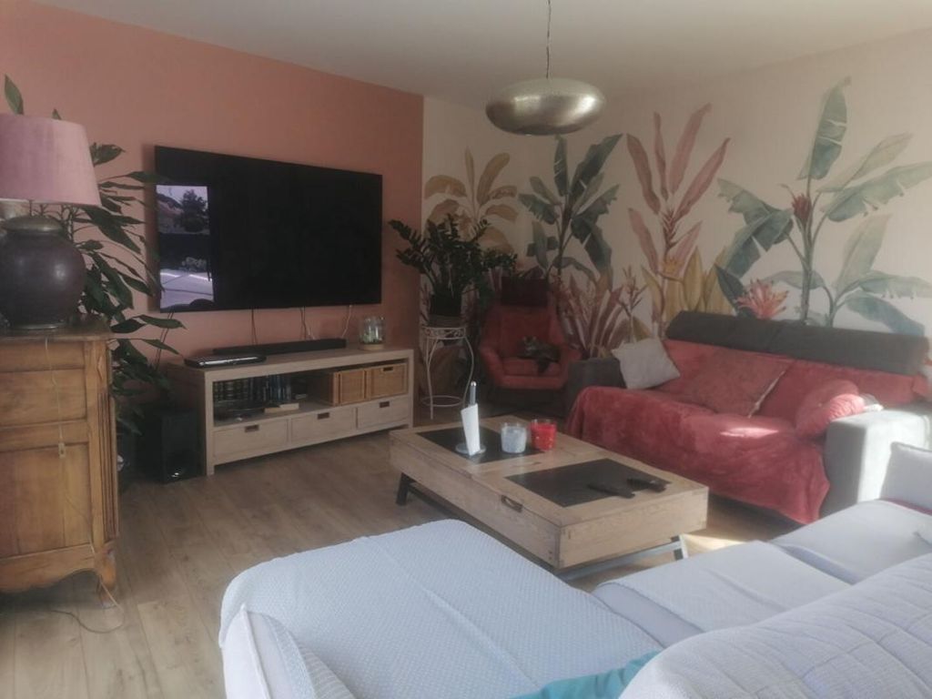 Achat maison à vendre 4 chambres 162 m² - Saint-Xandre