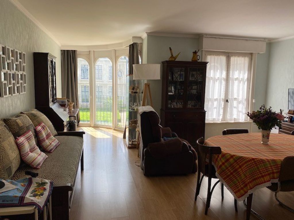 Achat appartement à vendre 2 pièces 53 m² - Lille