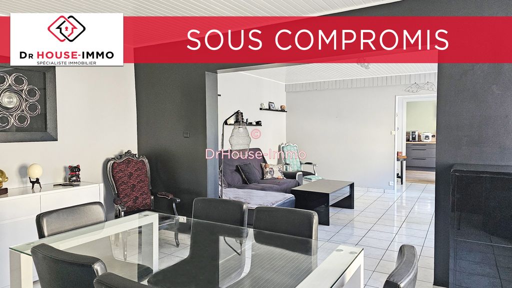 Achat maison à vendre 3 chambres 137 m² - Volvic