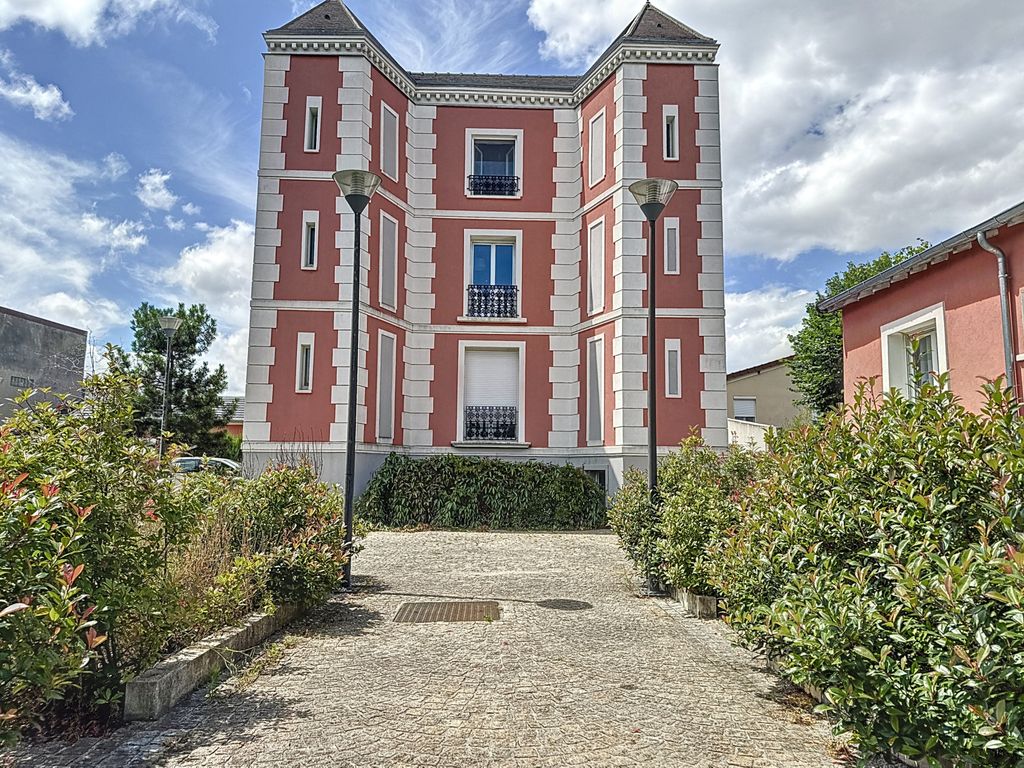 Achat appartement à vendre 3 pièces 86 m² - Saint-Maur-des-Fossés