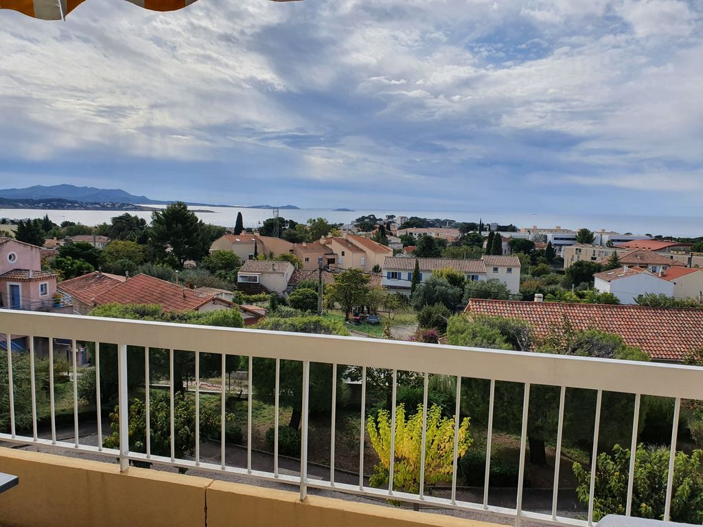 Achat appartement à vendre 4 pièces 85 m² - Bandol