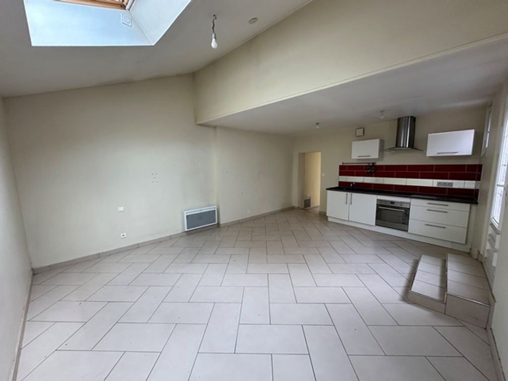 Achat maison à vendre 3 chambres 74 m² - Amiens