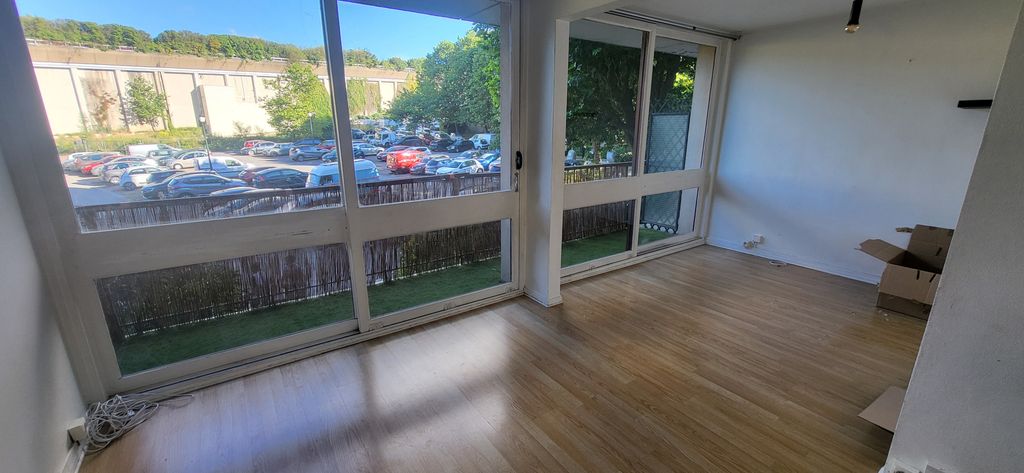 Achat appartement à vendre 4 pièces 66 m² - Fontenay-le-Fleury