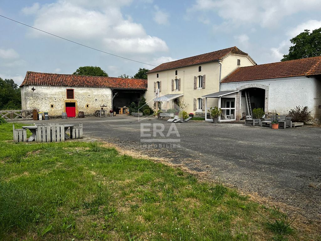 Achat maison à vendre 3 chambres 200 m² - Labatut-Rivière