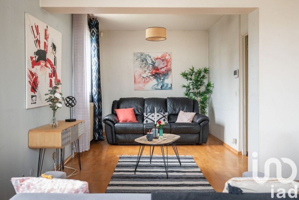 Achat maison à vendre 4 chambres 166 m² - Grenoble