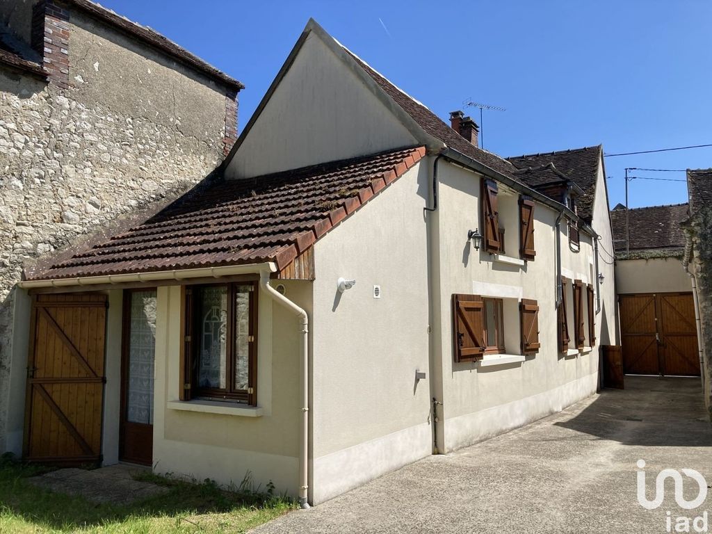 Achat maison à vendre 4 chambres 120 m² - Brienon-sur-Armançon