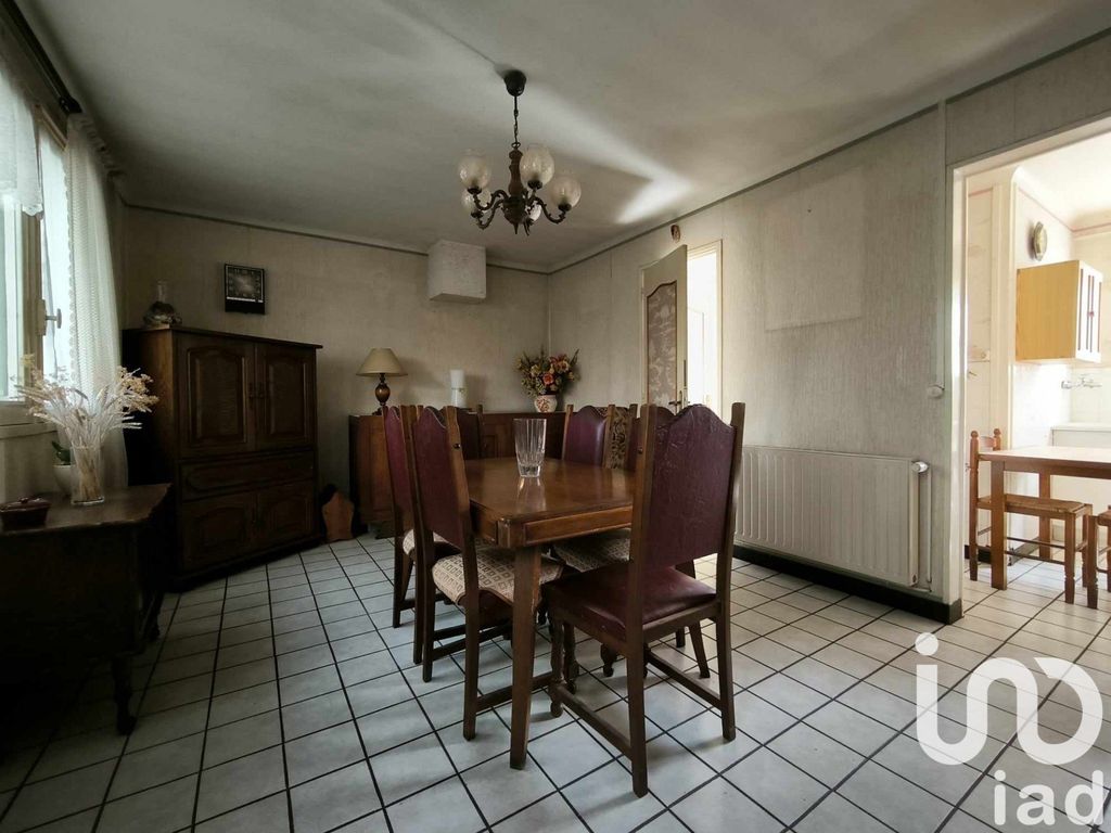 Achat maison à vendre 3 chambres 60 m² - Charleville-Mézières