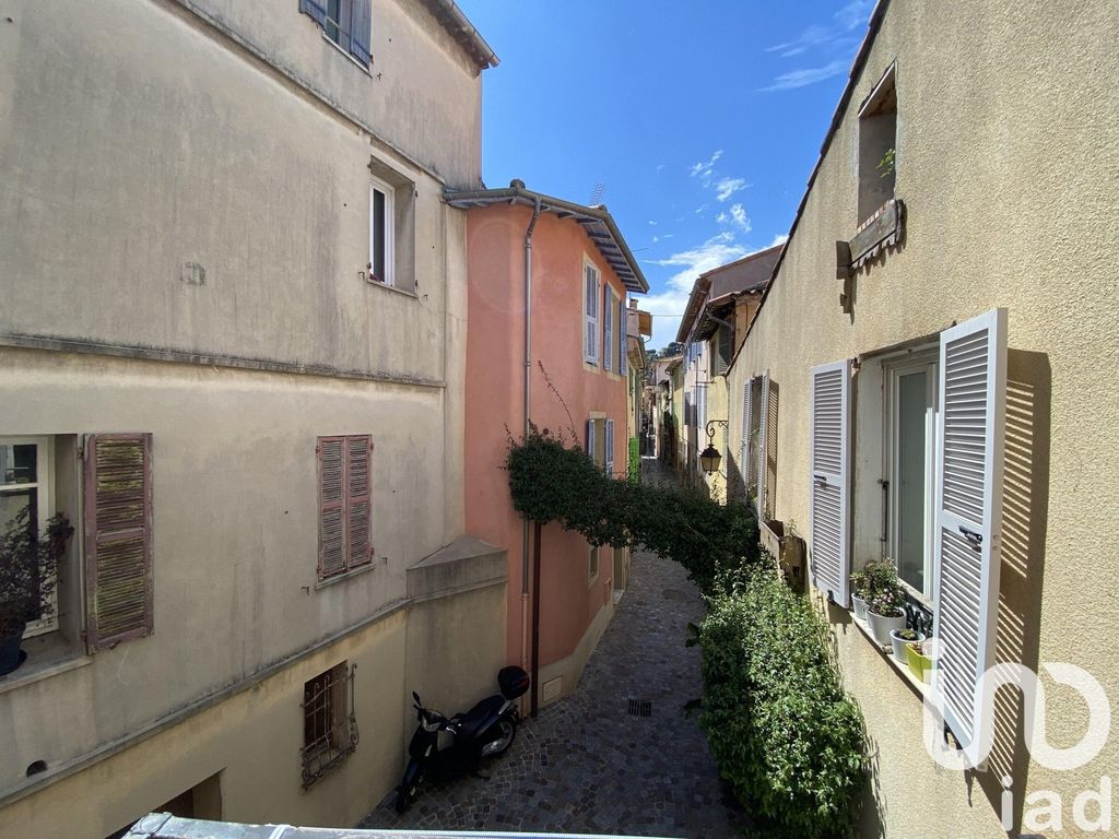 Achat maison à vendre 3 chambres 64 m² - Saint-Laurent-du-Var