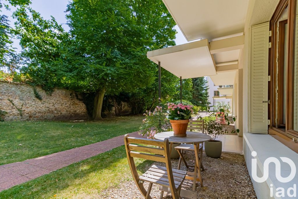 Achat appartement à vendre 3 pièces 57 m² - Versailles