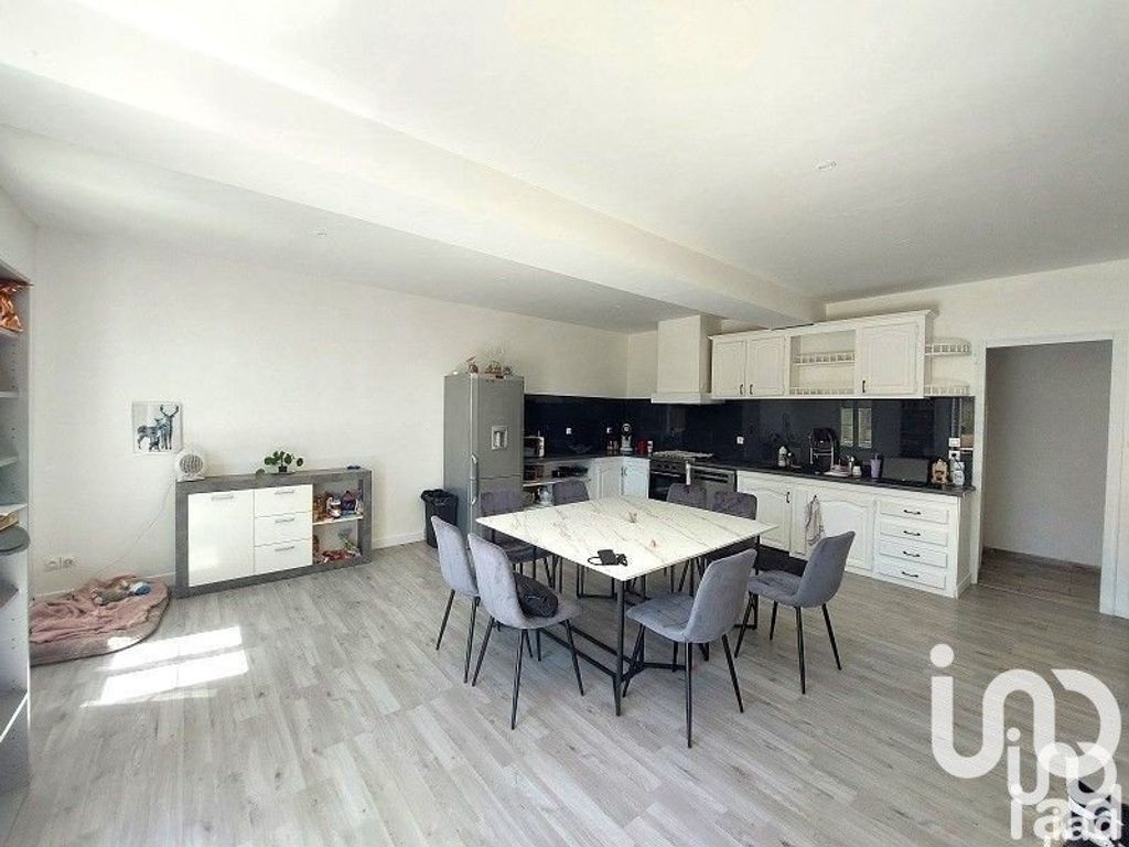 Achat maison à vendre 4 chambres 216 m² - Coutras