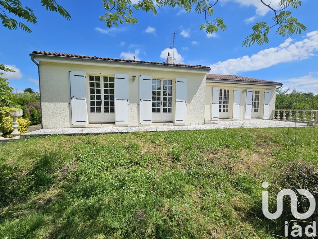 Achat maison à vendre 5 chambres 144 m² - Cherves-Richemont