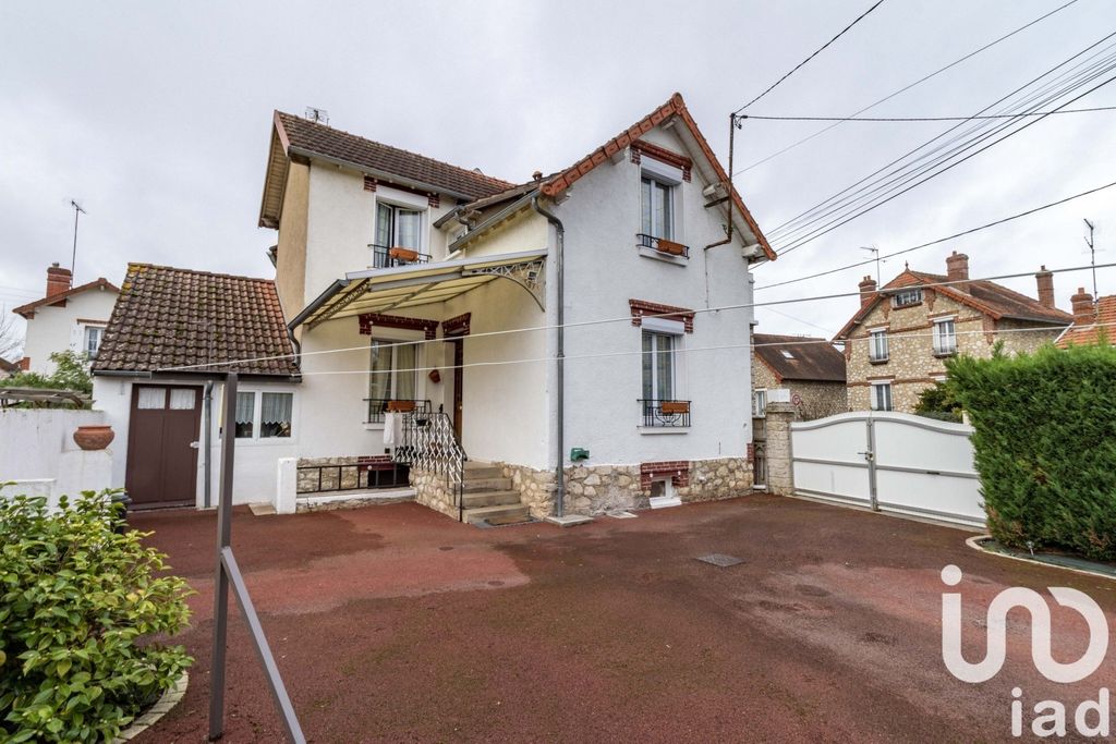 Achat maison à vendre 2 chambres 95 m² - Montargis