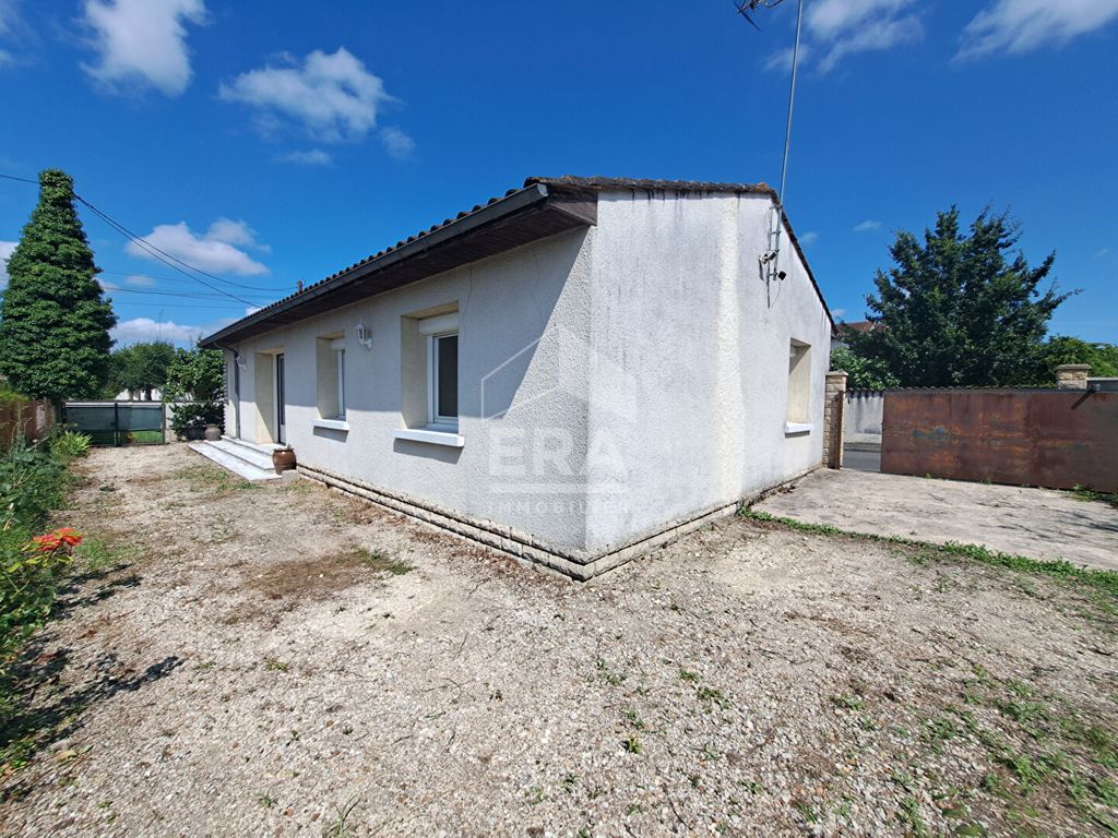 Achat maison à vendre 3 chambres 91 m² - Jarnac