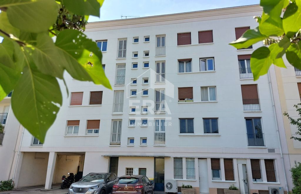 Achat appartement à vendre 4 pièces 81 m² - Draveil