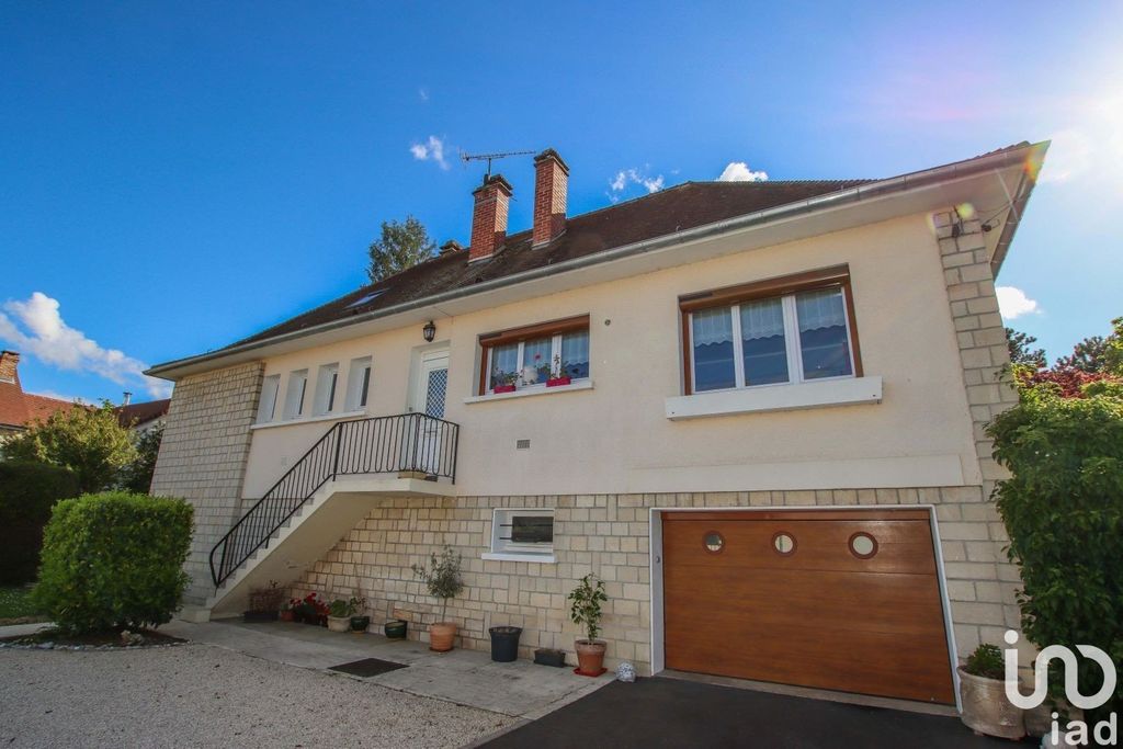 Achat maison à vendre 5 chambres 160 m² - Sarry