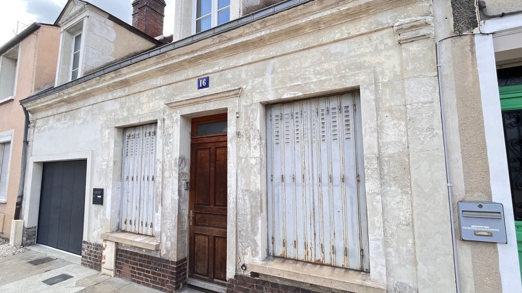 Achat maison à vendre 3 chambres 106 m² - Nogent-le-Rotrou