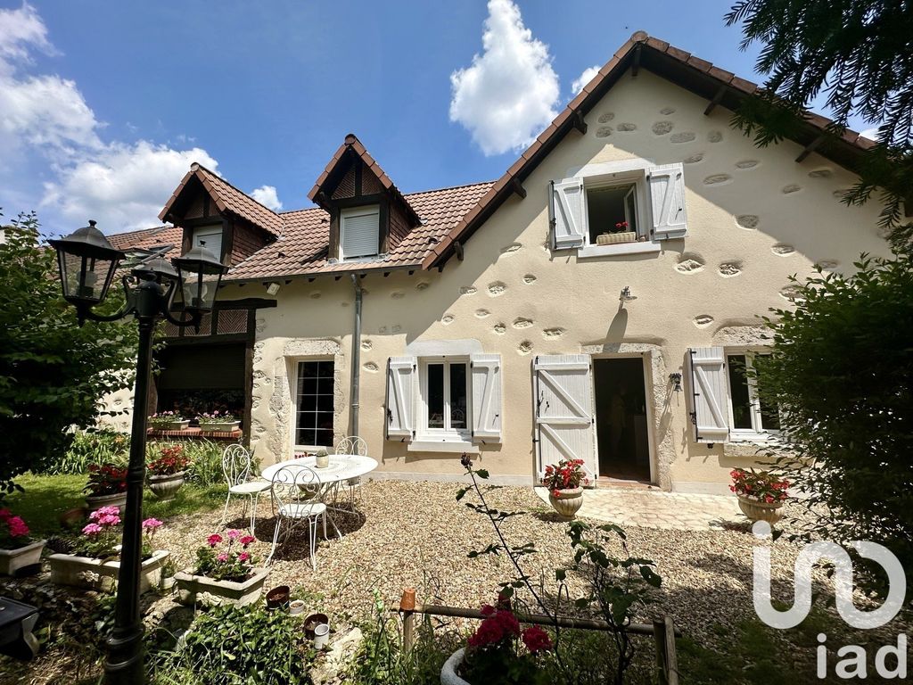 Achat maison à vendre 4 chambres 193 m² - Vignoux-sur-Barangeon