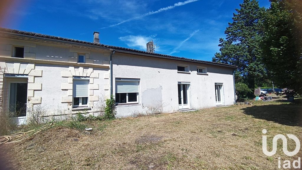 Achat maison à vendre 5 chambres 246 m² - Montendre