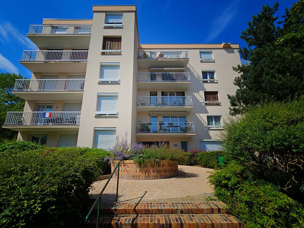 Achat appartement à vendre 4 pièces 83 m² - Vaires-sur-Marne