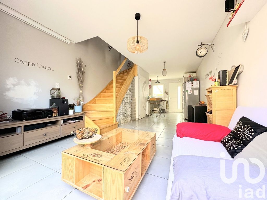 Achat maison à vendre 2 chambres 80 m² - Indre