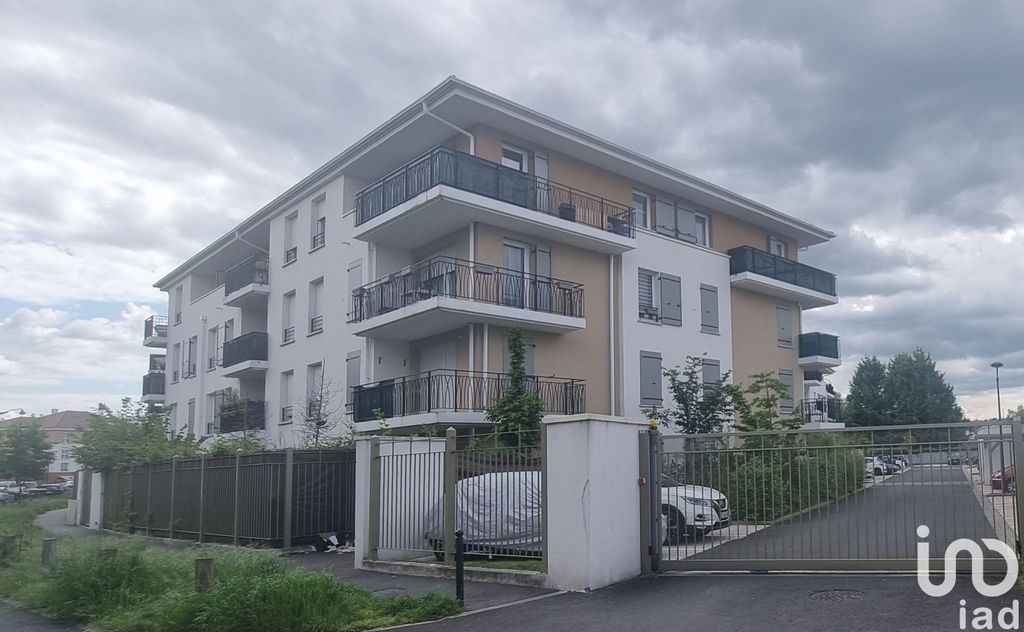 Achat appartement à vendre 3 pièces 62 m² - Corbeil-Essonnes