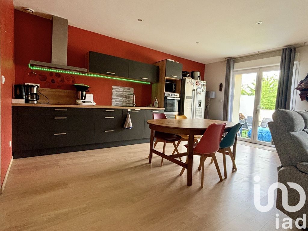 Achat appartement à vendre 4 pièces 73 m² - La Montagne