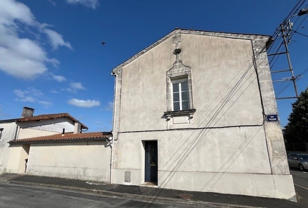 Achat maison à vendre 4 chambres 142 m² - Cognac