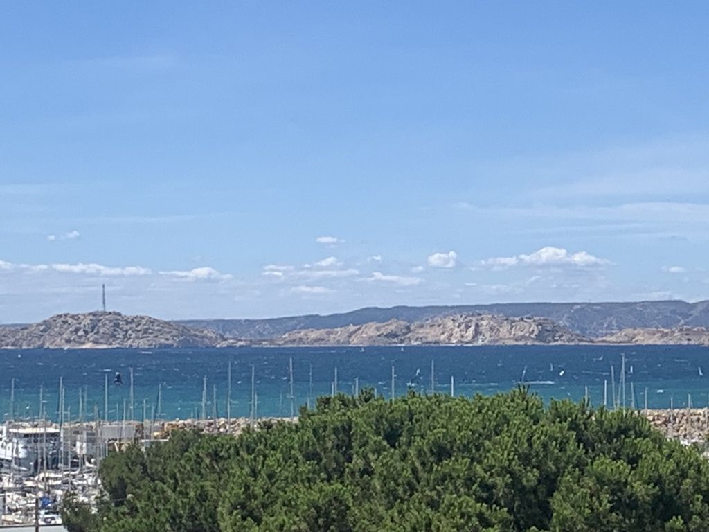 Achat appartement à vendre 3 pièces 58 m² - Marseille 8ème arrondissement