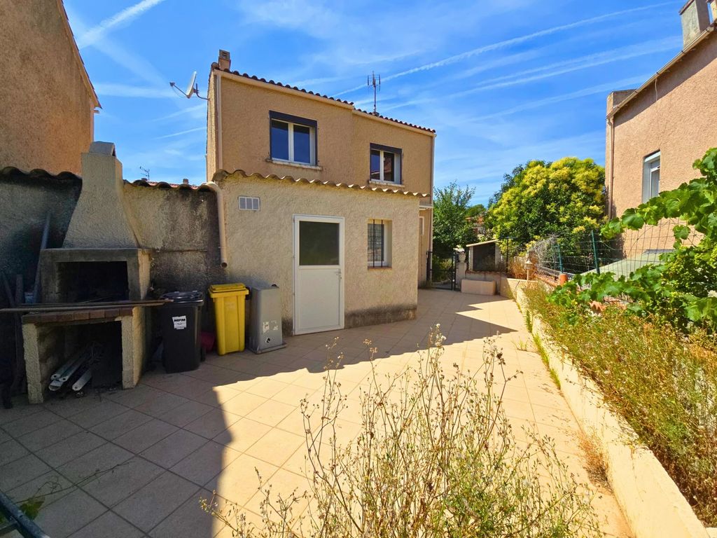 Achat maison à vendre 4 chambres 130 m² - La Ciotat