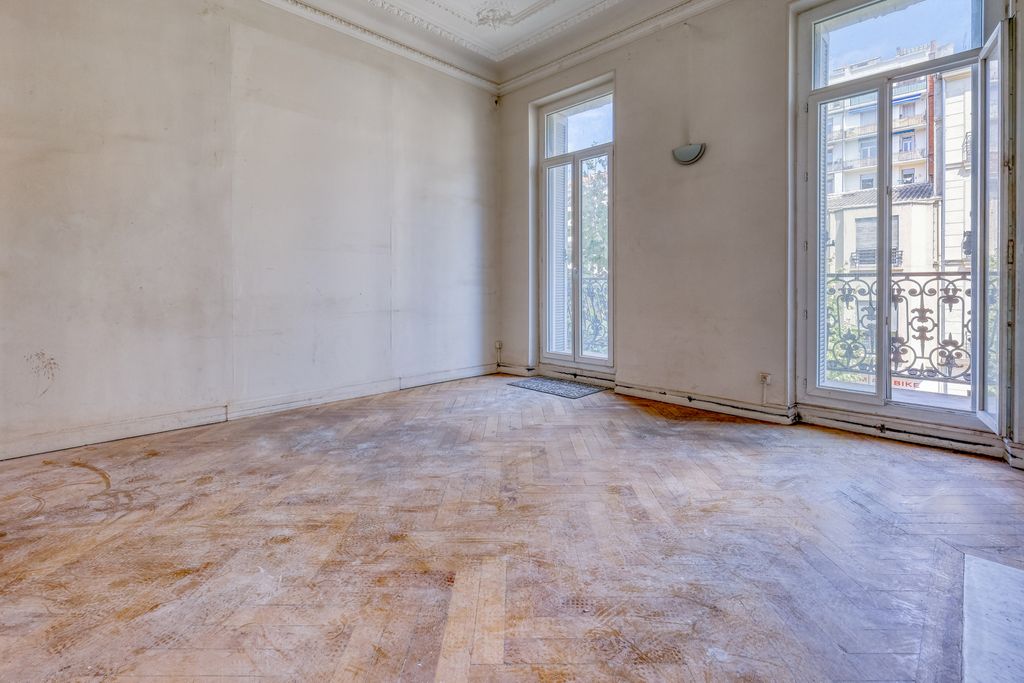 Achat appartement à vendre 3 pièces 107 m² - Marseille 6ème arrondissement