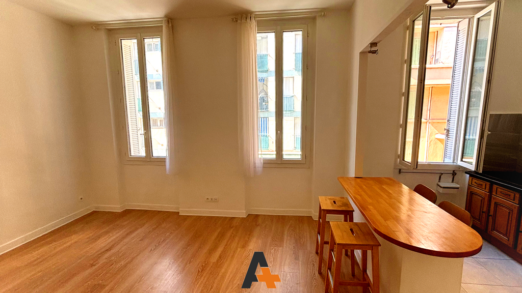 Achat appartement à vendre 2 pièces 42 m² - Marseille 7ème arrondissement