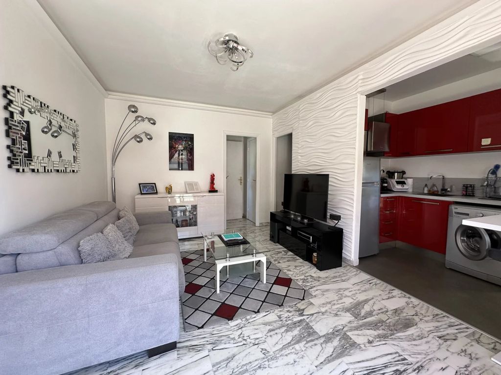 Achat studio à vendre 29 m² - Saint-Laurent-du-Var