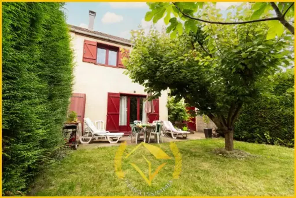 Achat maison à vendre 4 chambres 97 m² - Jouy-le-Moutier