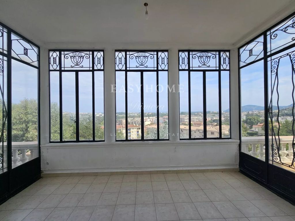 Achat appartement à vendre 3 pièces 99 m² - Mandelieu-la-Napoule