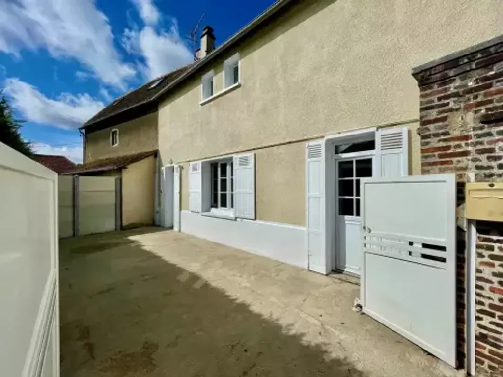 Achat maison à vendre 2 chambres 74 m² - Conches-en-Ouche