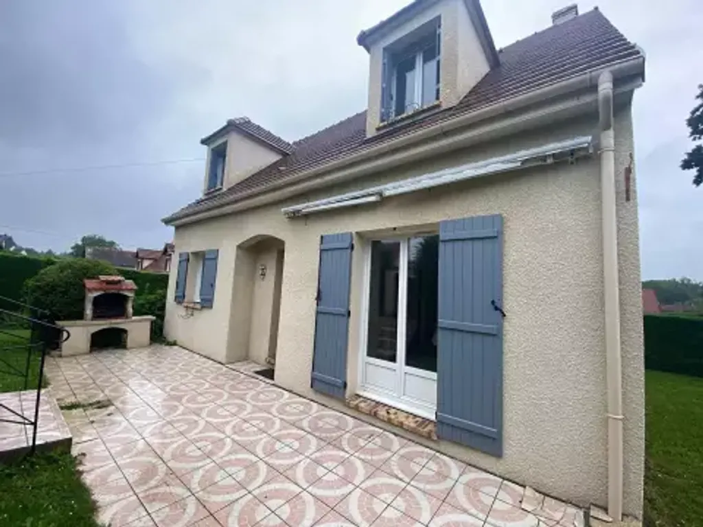 Achat maison à vendre 4 chambres 101 m² - Nogent-le-Roi